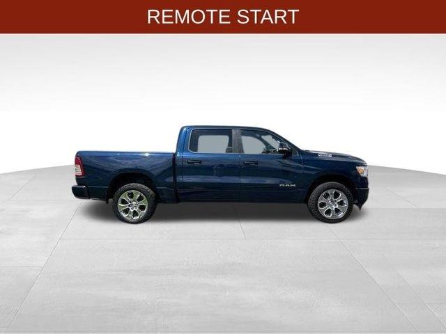 RAM 1500 Big Horn Crew Cab SWB 4WD 2022