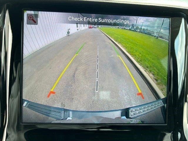 RAM 1500 Big Horn Crew Cab SWB 4WD 2022