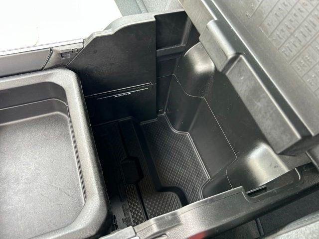 RAM 1500 Big Horn Crew Cab SWB 4WD 2022