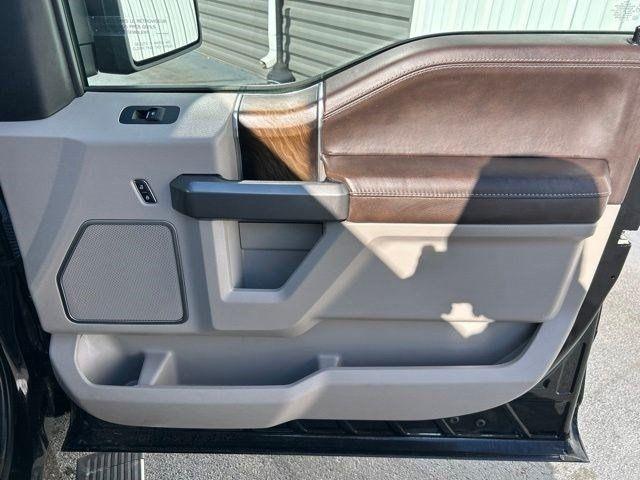 Ford F-150 4WD SuperCrew 145" Limited 2019