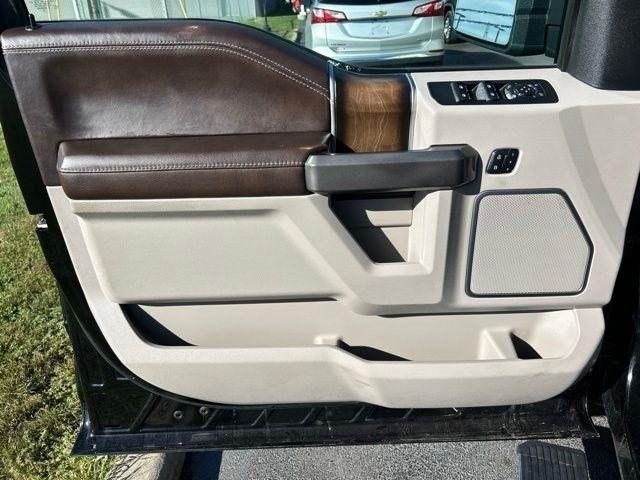 Ford F-150 4WD SuperCrew 145" Limited 2019