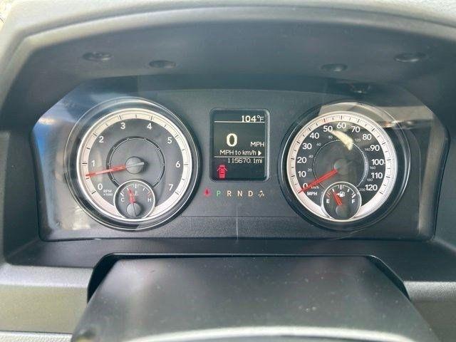 RAM 1500 Classic Express 4x4 Crew Cab 5'7" Box 2019