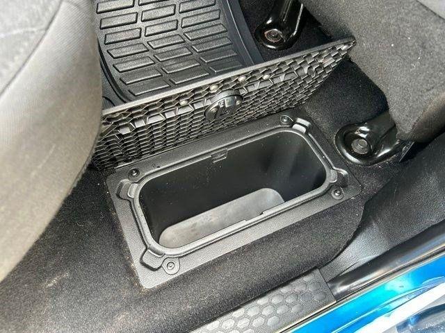 RAM 1500 Classic Express 4x4 Crew Cab 5'7" Box 2019