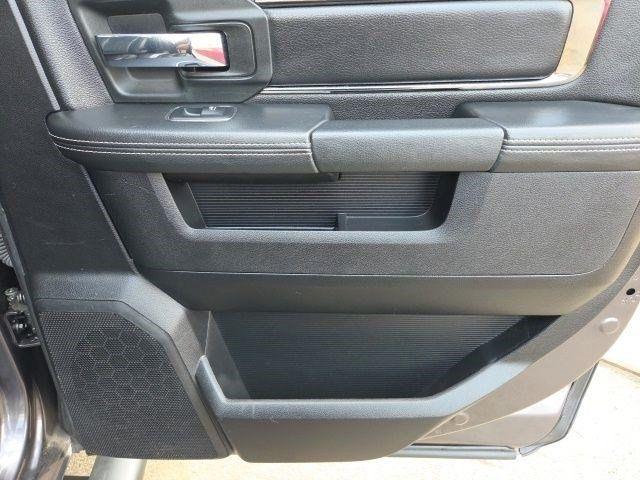 RAM 1500 Sport Crew Cab SWB 4WD 2018