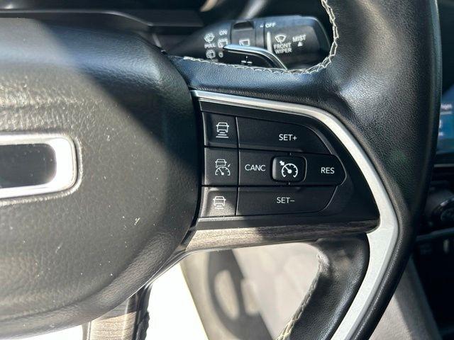 Jeep Grand Cherokee Limited 4WD 2021