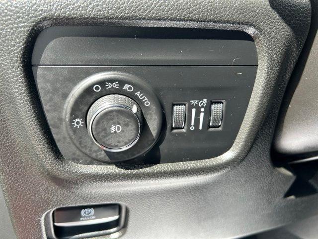 Jeep Grand Cherokee Limited 4WD 2021