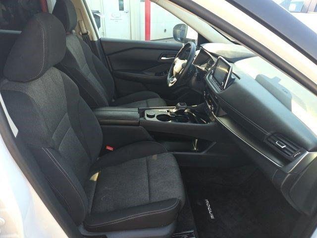 Nissan Rogue SV AWD 2025