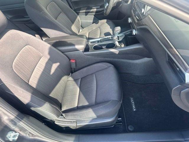 Nissan Altima 2.5 SV AWD 2024