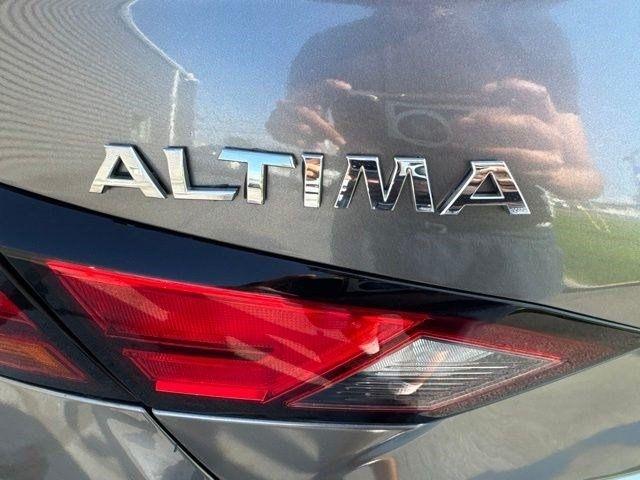 Nissan Altima 2.5 SV AWD 2024