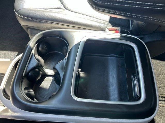 Chrysler Pacifica Touring L 2024