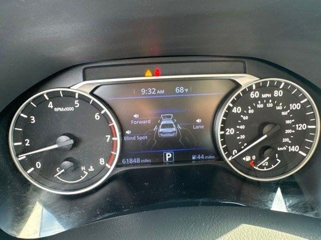 Nissan Altima 2.5 SV 2022