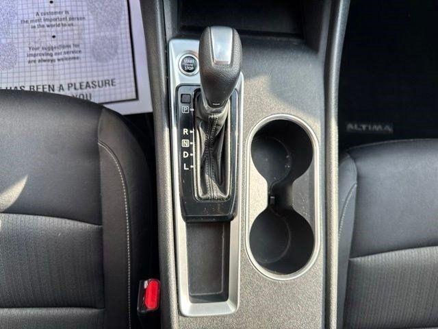 Nissan Altima 2.5 SV 2022