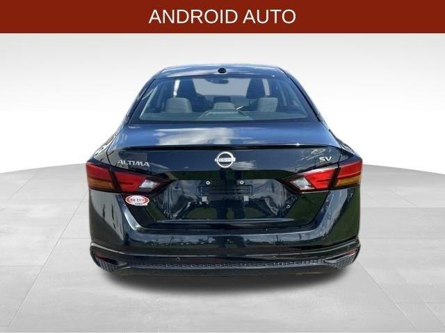 Nissan Altima 2.5 SV 2024