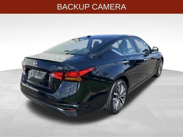 Nissan Altima 2.5 SV 2024