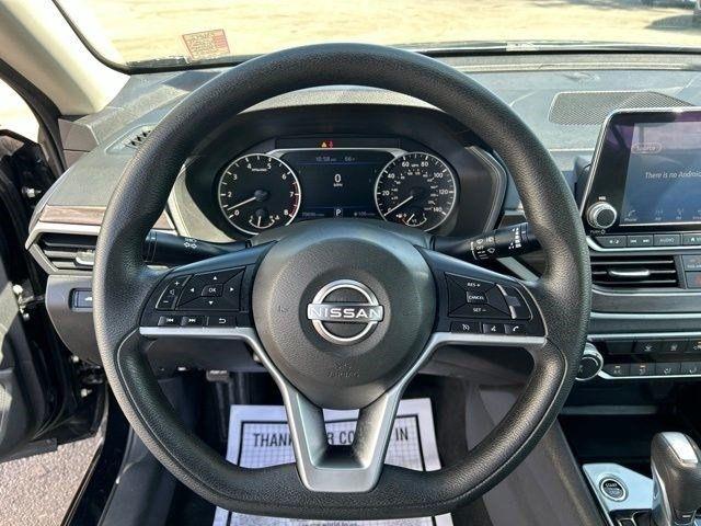 Nissan Altima 2.5 SV 2024