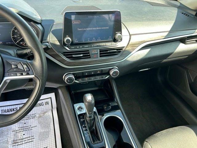 Nissan Altima 2.5 SV 2024