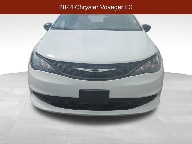 Chrysler Voyager LX 2024