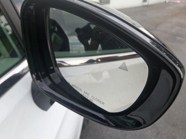 Chrysler Voyager LX 2024