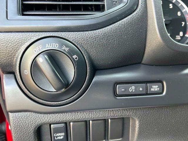 Nissan Titan S Crew Cab 4WD 2021