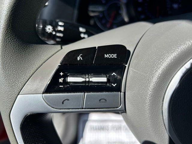 Hyundai Elantra SEL 2023
