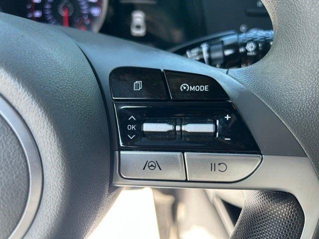 Hyundai Elantra SEL 2023