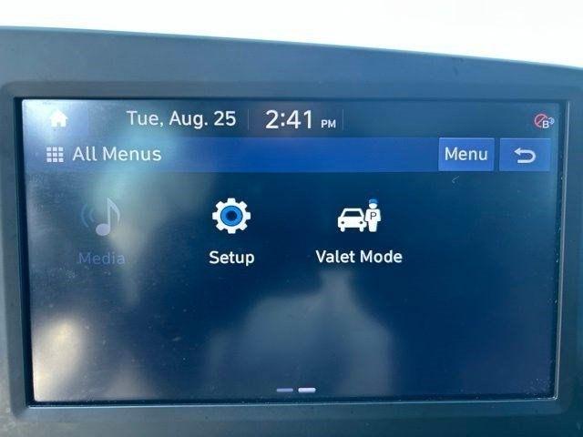 Hyundai Elantra SEL 2023