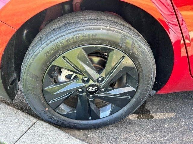 Hyundai Elantra SEL 2023