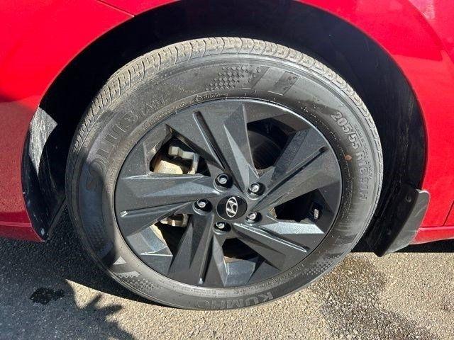 Hyundai Elantra SEL 2023