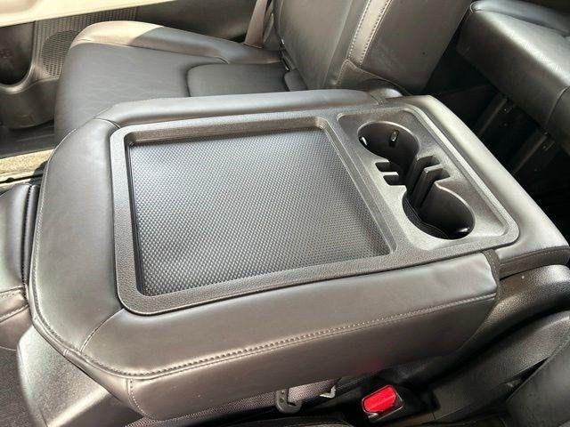 Kia Carnival EX 2024