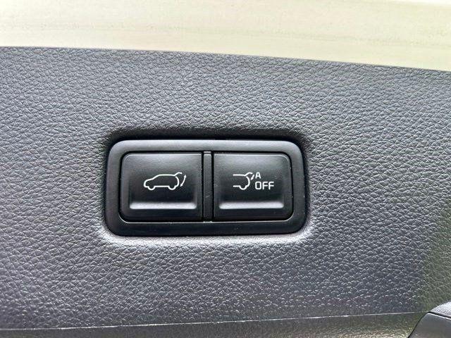Kia Carnival EX 2024