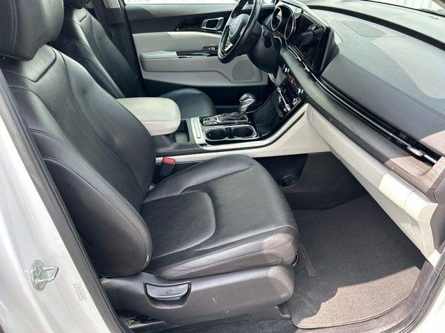 Kia Carnival EX 2024