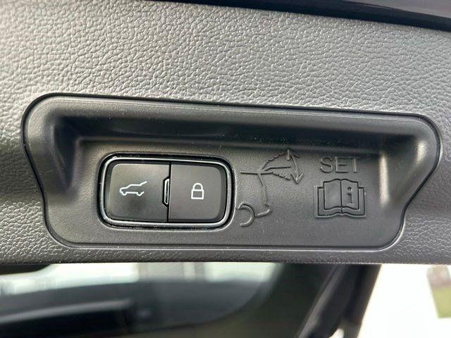 Ford Explorer XLT AWD 2023