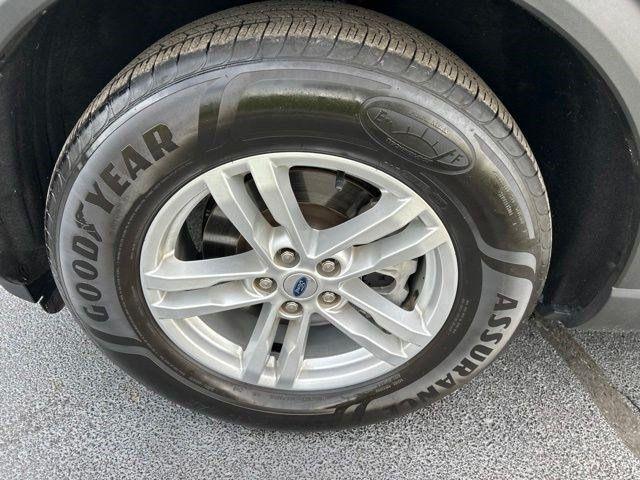 Ford Explorer XLT AWD 2023