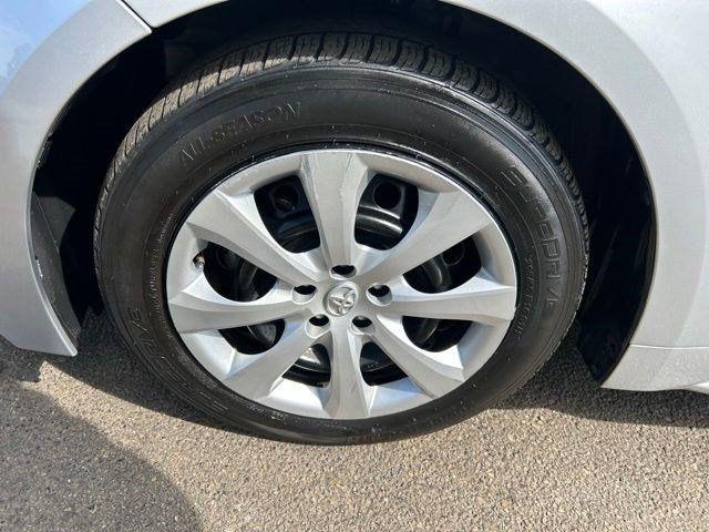 Toyota Corolla LE 2023