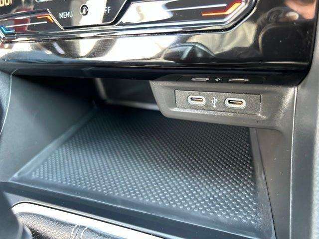 Volkswagen Jetta  2025