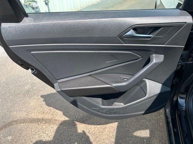Volkswagen Jetta  2025