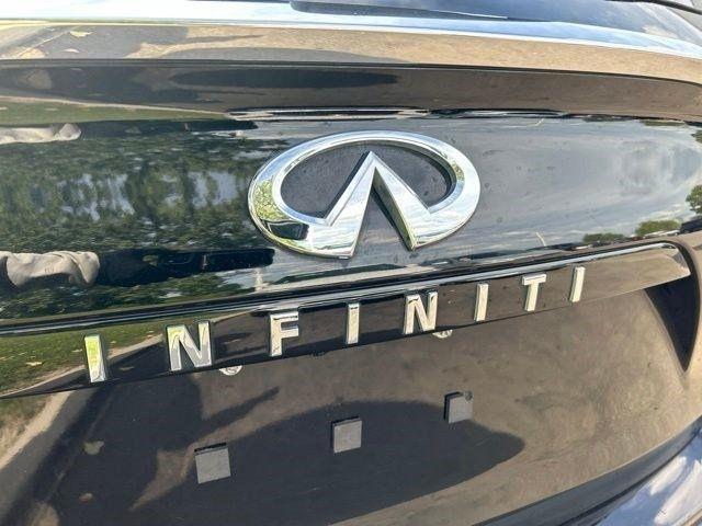 Infiniti QX50 LUXE 2022