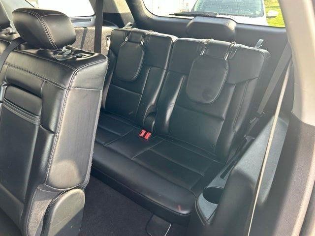 Ford Explorer XLT AWD 2021