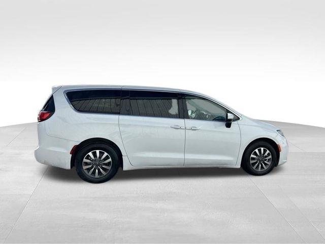 Chrysler Pacifica Hybrid Touring L 2023