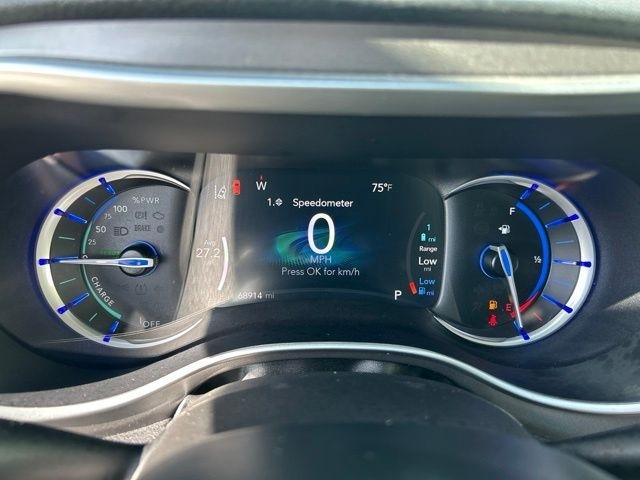 Chrysler Pacifica Hybrid Touring L 2023