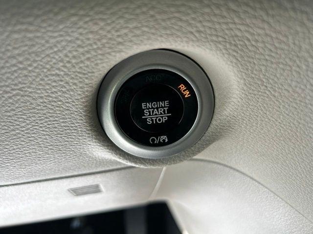 Chrysler Pacifica Hybrid Touring L 2023