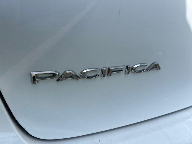 Chrysler Pacifica Hybrid Touring L 2023