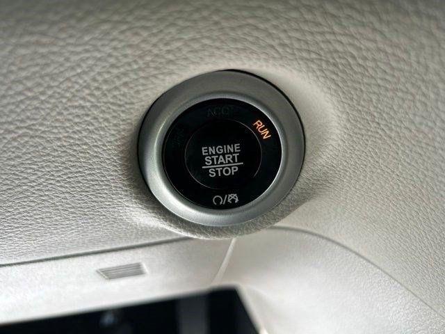 Chrysler Pacifica Hybrid Touring L 2023
