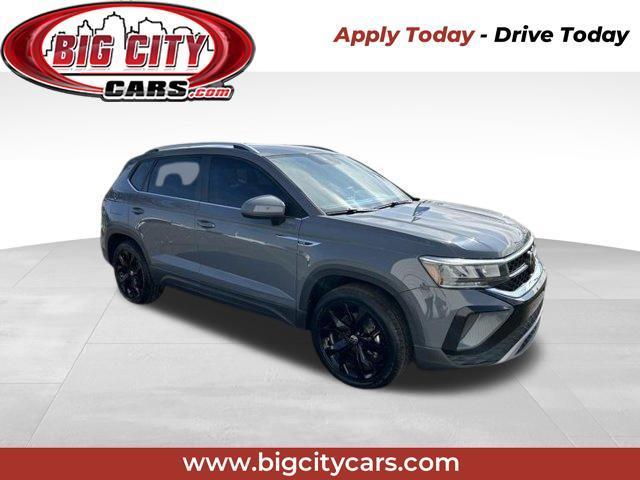 2022 Volkswagen Taos 4Motion SE