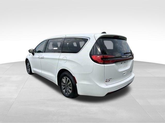 Chrysler Pacifica Hybrid Select 2024
