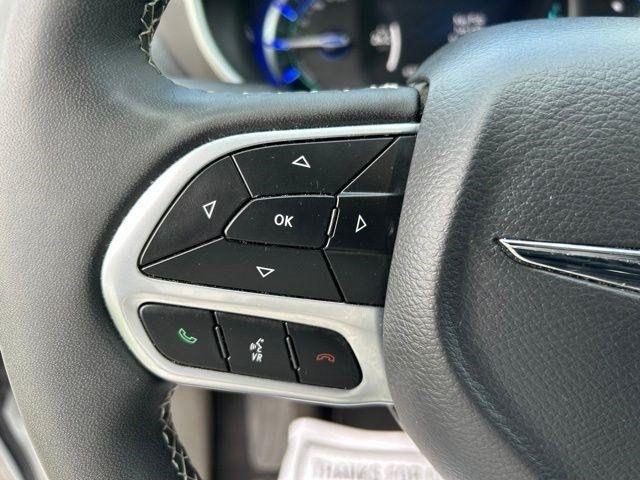 Chrysler Pacifica Hybrid Select 2024