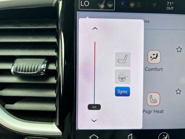 Chrysler Pacifica Hybrid Select 2024
