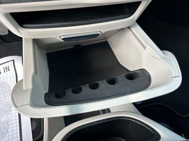 Chrysler Pacifica Hybrid Select 2024