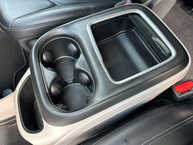 Chrysler Pacifica Hybrid Select 2024