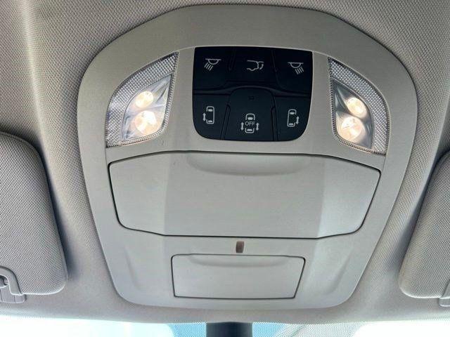 Chrysler Pacifica Hybrid Select 2024